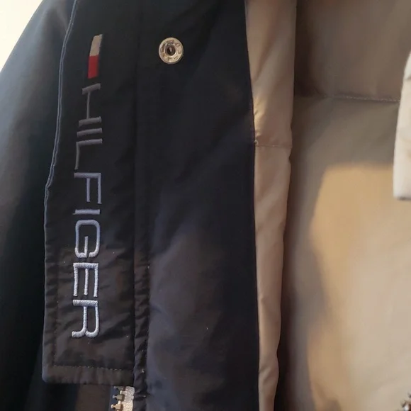 EUC Tommy Hilfiger coat - Picture 5 of 6